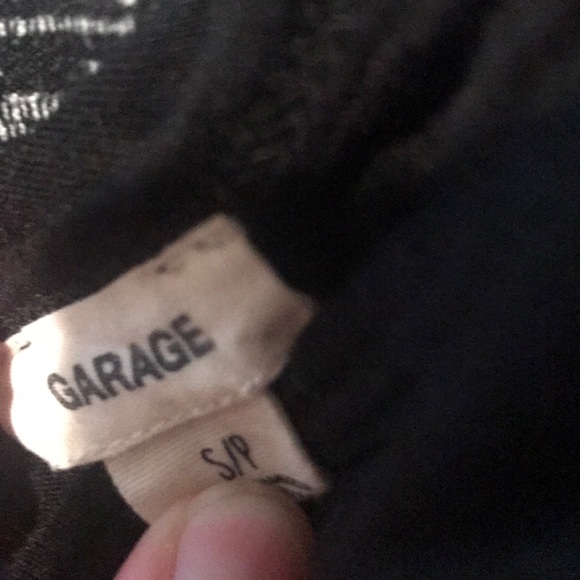 4 for $30  

Simple Black Tank - Picture 3 of 3